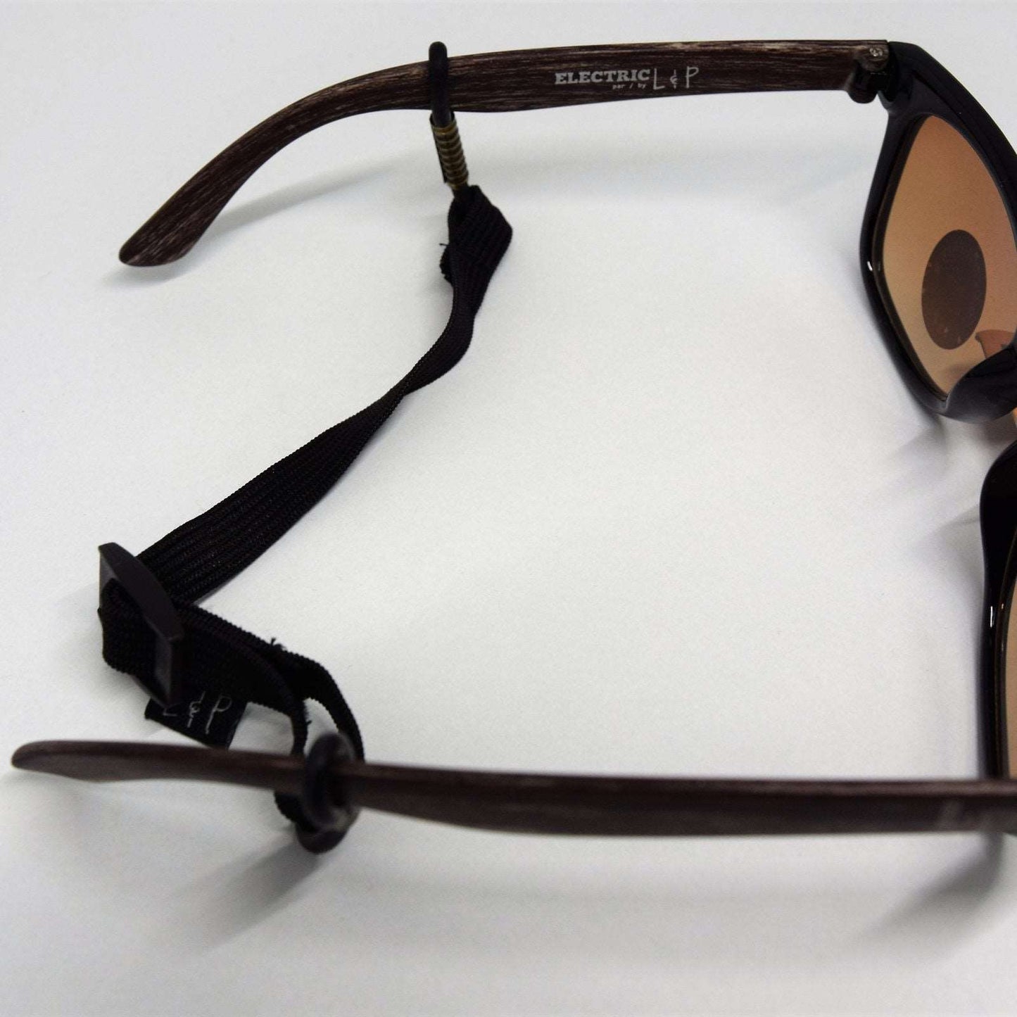 Attache-lunettes