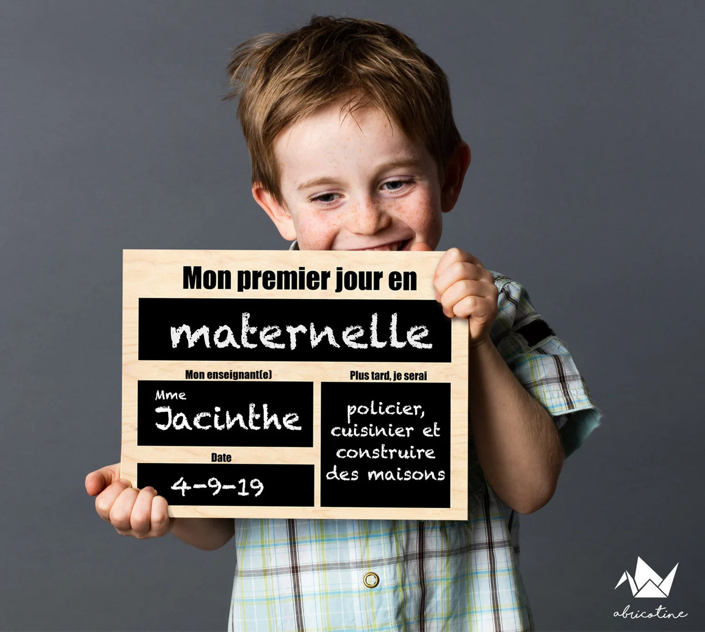 AFFICHE LA RENTRÉE DES CLASSES EN BOIS