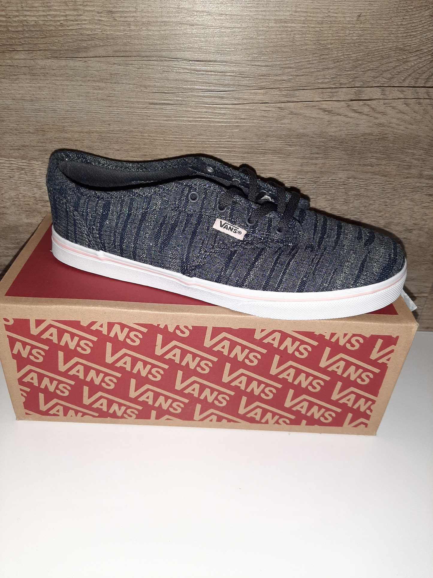 Vans Souliers Atwood Low Gr: 5 Junior